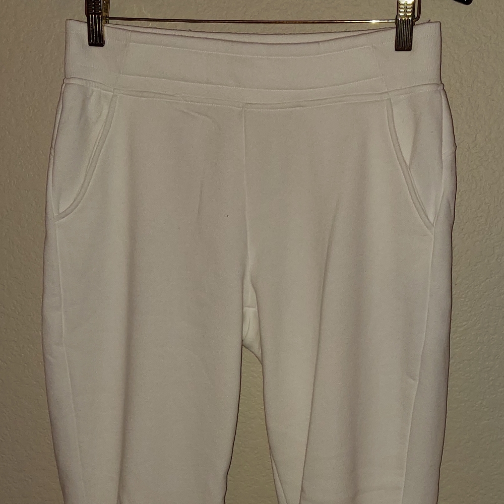 Ultrasoft, Fleece Lounge / Sweatpants by Tek Gear in White (Medium / Petite)